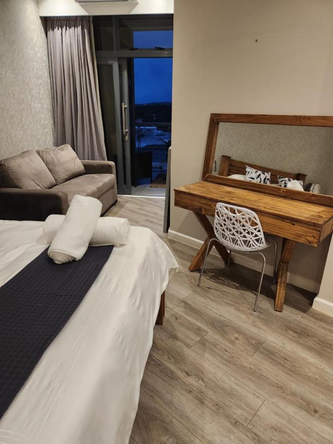 Menlyn Maine Residences 721